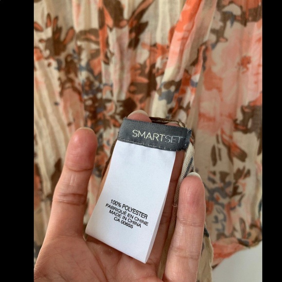 Smart Set Floral Scarf - Picture 3 of 3